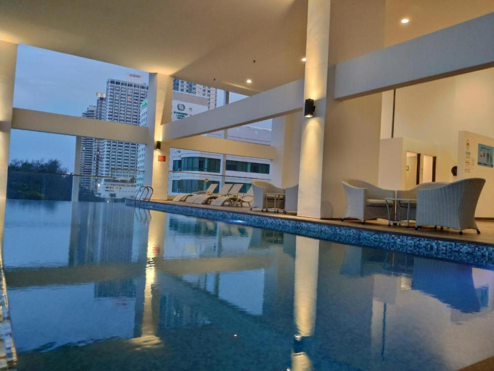 Sunrise Gurney Premium Executive City/Seafront Suite - Penang George Town Eksteriør billede